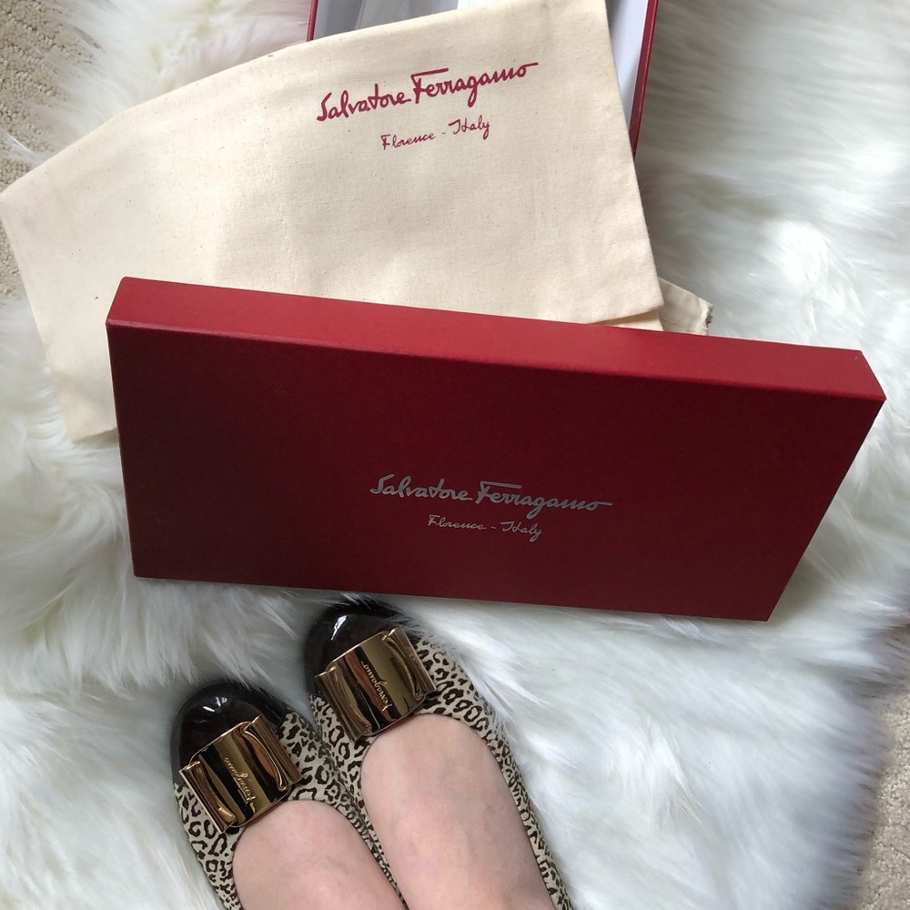 Ferragamo leopard flats